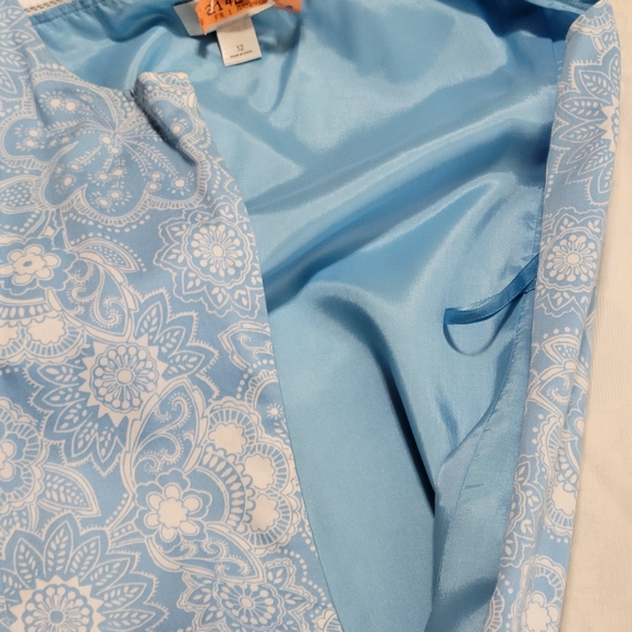 LOFT Blue & White Floral Lace Trim Sleeveless Shift Dress Size 12 - Picture 12 of 12